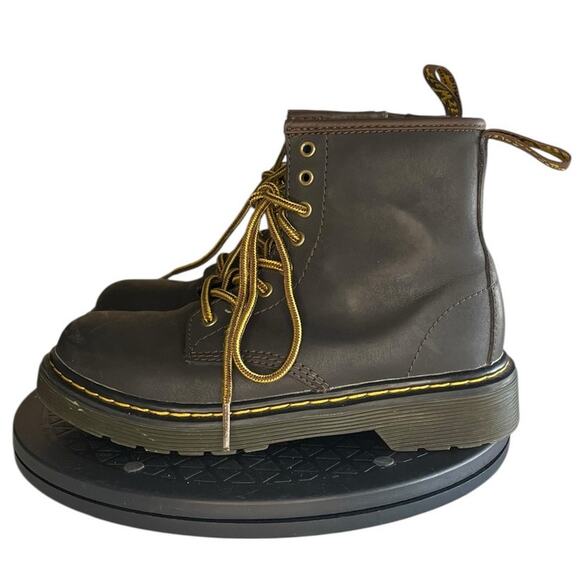 Kids Dr. Martens 1460 Leather Lace-Up Cushioned Ankle Combat Boot Size 1 Brown - Picture 1 of 6
